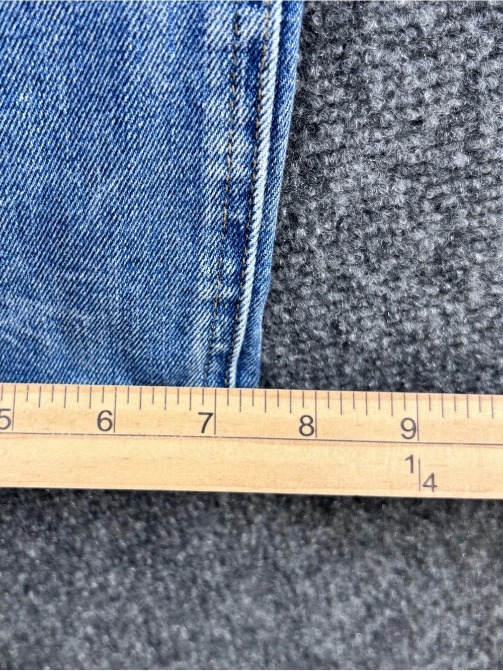J Crew Stretch Sutton Jeans In Lucas Wash Men’s 36X28* Straight Leg Distressed